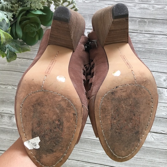 Vince Camuto heels - Picture 5 of 5